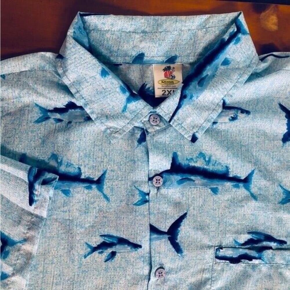 Rima Mens 2XL Blue Fish Short Sleeve Button Up Tropical Hawaiian Camp Shirt‎